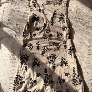 Abercrombie & Fitch Cream Linen Dress with Black Floral Design